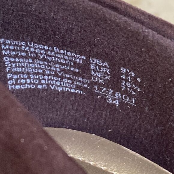 Dexflex Comfort Aubergine Faux Suede Round-Toe Pump 9.5 Regular - Picture 12 of 12